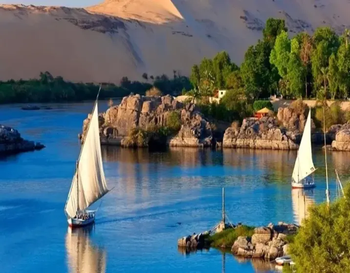 13-Day Egypt Classic Tour – Cairo, Alexandria, Hurghada, Luxor & Aswan